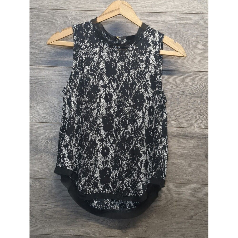 New Who What Wear Sleeveless Lace Blouse Women's Size XS
